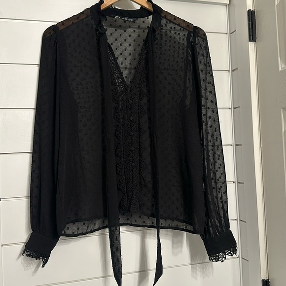 Zara Blouse - Picture 1 of 6